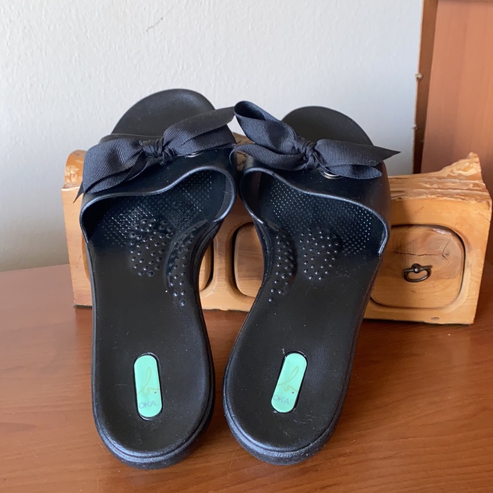 Oka-B Bow Slide Sandals - Picture 4 of 5